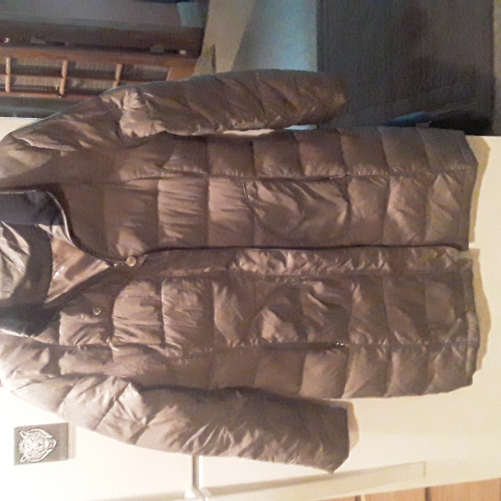 Womens Calvin Klein puffy jacket